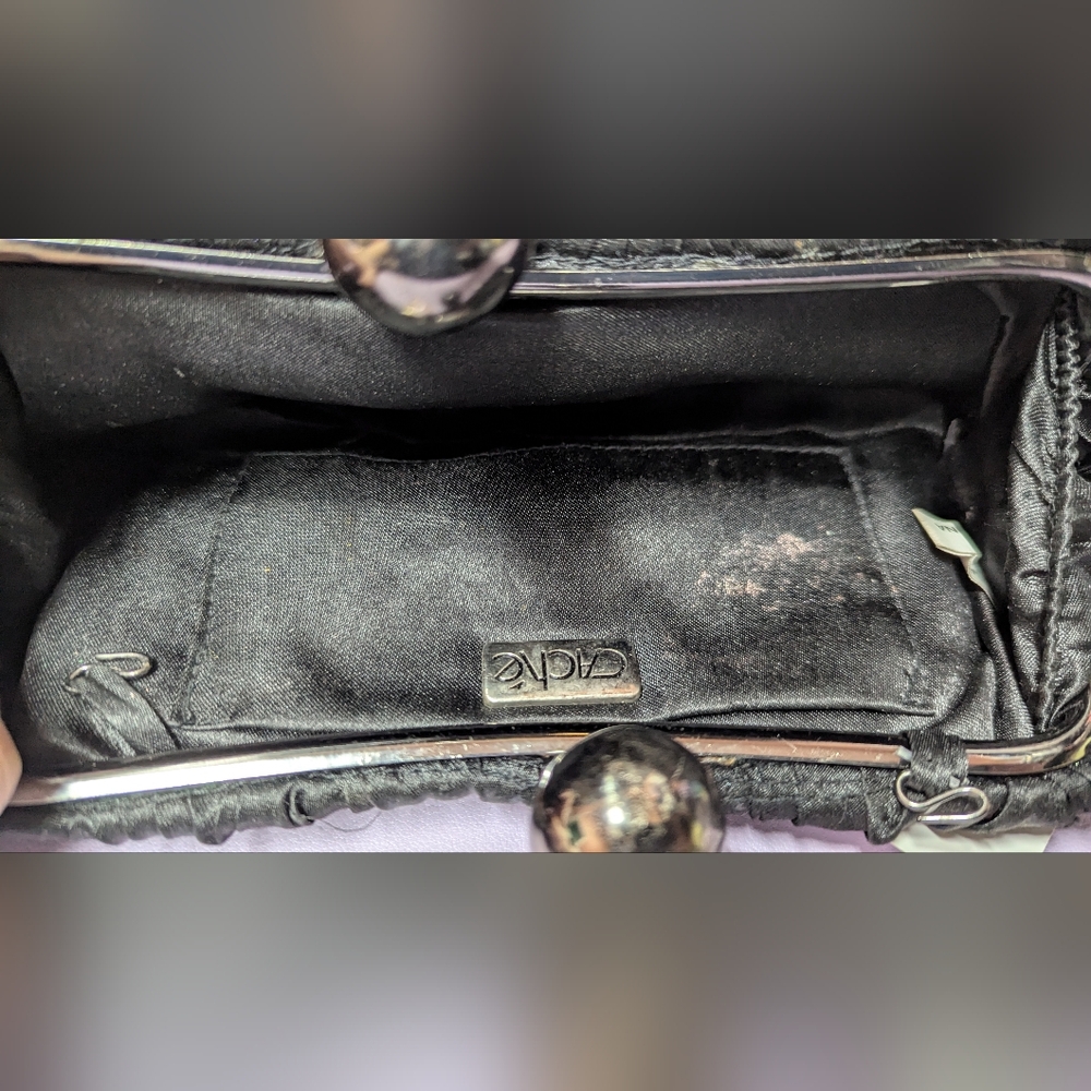 Cache Pleated Black Satin Kisslock Clutch - Picture 2 of 2